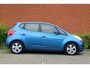 Kia Venga 1.4 90pk CVVT X-ecutive | NL-auto | Hoogzitter! | 5 deuren | Climate control | Cruise control | Elek. ramen | Parkeersensoren | Radio | Lichtm. velgen |