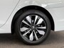 Volkswagen Golf Variant 1.5 eTSI Life Edition DEMO! Camera Travel Assist ACC Digital Cockpit Pro 12,9” Navi CarPlay Stoel Stuurverwarming 3-Zone Clima Side Assist