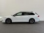 Volkswagen Golf Variant 1.5 eTSI Life Edition DEMO! Camera Travel Assist ACC Digital Cockpit Pro 12,9” Navi CarPlay Stoel Stuurverwarming 3-Zone Clima Side Assist