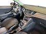 Opel Astra 1.2 Business Edition *Navi(Carplay)*Climate*Parkeersensoren*Stoel/Stuur verw.*Trekhaak