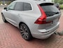 Volvo XC60 2.0 T8 455 pk Plug-in hybrid AWD Ultimate Bright Long Range Trekhaak Panoramadak 360 Camera Head-Up Display Harman Kardon Audio Elektrische Stoelen 21 Inch Velgen Pilot Assist ACC Stuurverwarming Stoelverwarming Apple Carplay Android Auto S Vol Opties 1e Eigenaar Plug in Hybride