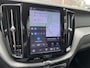 Volvo XC60 2.0 T8 455 pk Plug-in hybrid AWD Ultimate Bright Long Range Trekhaak Panoramadak 360 Camera Head-Up Display Harman Kardon Audio Elektrische Stoelen 21 Inch Velgen Pilot Assist ACC Stuurverwarming Stoelverwarming Apple Carplay Android Auto S Vol Opties 1e Eigenaar Plug in Hybride