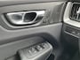 Volvo XC60 2.0 T8 455 pk Plug-in hybrid AWD Ultimate Bright Long Range Trekhaak Panoramadak 360 Camera Head-Up Display Harman Kardon Audio Elektrische Stoelen 21 Inch Velgen Pilot Assist ACC Stuurverwarming Stoelverwarming Apple Carplay Android Auto S Vol Opties 1e Eigenaar Plug in Hybride