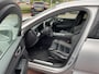 Volvo XC60 2.0 T8 455 pk Plug-in hybrid AWD Ultimate Bright Long Range Trekhaak Panoramadak 360 Camera Head-Up Display Harman Kardon Audio Elektrische Stoelen 21 Inch Velgen Pilot Assist ACC Stuurverwarming Stoelverwarming Apple Carplay Android Auto S Vol Opties 1e Eigenaar Plug in Hybride