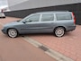 Volvo V70 2.4 Comfort Line 7 Persoons, Dealerondh, 2 de eig