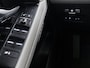 Land Rover Range Rover Evoque 1.5 P300e AWD | Virtual cockpit | Apple Carplay / Android Auto | Leder | Cruise control | Climate control| Camera | Elektrische Achterklep | Elektrische Stoelen |
