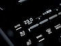 Porsche Cayenne 3.0 E-Hybrid Black Edition | Achterasbest. | Trekhaak | SportDesign | 18-weg | InnoDrive | Pano |