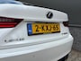 Lexus IS 300h Edition | Luxe & Hybride | NL-Auto | Schuif/kanteldak | Lederen bekleding | Camera