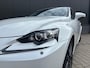 Lexus IS 300h Edition | Luxe & Hybride | NL-Auto | Schuif/kanteldak | Lederen bekleding | Camera