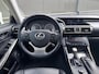 Lexus IS 300h Edition | Luxe & Hybride | NL-Auto | Schuif/kanteldak | Lederen bekleding | Camera