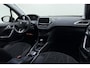 Peugeot 2008 1.2 PureTech Blue Lion 110 PK | Automaat | Trekhaak | Parkeersensor | Airco | DAB+ | Navigatie | Cruise control | Stuurbediening | Dealer onderhouden