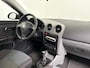 SEAT Ibiza 1.4-16V Signo. Clima. APK 03-2027!