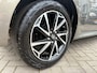 Toyota Yaris 1.5 VVT-i Dynamic -5DRS.-AIRCO-FULL LED-ADAPTIVE CRUISE-LANE ASSIST-APPLE CARPLAY/ANDROID AUTO-LICHTMETALEN VELGEN-