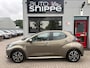 Toyota Yaris 1.5 VVT-i Dynamic -5DRS.-AIRCO-FULL LED-ADAPTIVE CRUISE-LANE ASSIST-APPLE CARPLAY/ANDROID AUTO-LICHTMETALEN VELGEN-