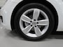 Volkswagen Beetle 1.2 TSI CUP Panoramadak Airco-ecc Navigatie Bluetooth Stoelverwarming 1e Eigenares Boekjes aanwezig Nette auto Extra meters