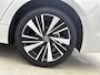 Toyota Corolla Touring Sports Hybrid 140 Dynamic | Stoelverwarming | Parkeersensoren | 17'' Lichtmetalen Velgen | Apple Carplay/Android Auto |