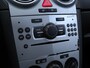 Opel Corsa 1.4-16V Edition Sport (AIRCO,NIEUWE APK,LED,SPORTSTOELEN,NAVI,TREKHAAK,LM VELGEN,NETTESTAAT)