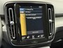 Volvo XC40 1.5 T5 262pk Recharge | Lederen bekleding | Trekhaak wegklapbaar (1800kg trekgewicht) | 19 inch velgen | Camera | Apple CarPlay | Navigatie | Cruise control | Stoelverwarming voor&achter | Stuurverwarming | Full-LED | DAB | Keyless | Dodehoekdetectie | Volledig onderhouden