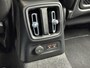 Volvo XC40 1.5 T5 262pk Recharge | Lederen bekleding | Trekhaak wegklapbaar (1800kg trekgewicht) | 19 inch velgen | Camera | Apple CarPlay | Navigatie | Cruise control | Stoelverwarming voor&achter | Stuurverwarming | Full-LED | DAB | Keyless | Dodehoekdetectie | Volledig onderhouden