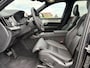 Volvo XC90 2.0 T8 Plug-in hybrid AWD Ultra Black Ed. Exec. | Luchtvering | Bowers & Wilkins | 360 camera | Head-up display | Panoramadak | 22'' | Stoelmassage & ventilatie | Matrix led koplampen | Gelaagd Glas |