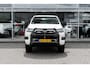 Toyota Hilux 2.8 D-4D Xtra Cab Professional premium Unieke verhoogde uitvoering met luchtvering en Laserlight-verlichting.