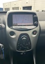 Toyota Aygo 1.0 VVT-i X-Play Airco Navigatie Bluet. CV