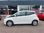 Toyota Aygo 1.0 VVT-i X-Play Airco Navigatie Bluet. CV