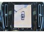 Volvo XC40 B3 Plus Black Edition - Panorama/schuifdak - IntelliSafe Assist & Surround - 360º Camera - Harman/Kardon audio - Verwarmde voorstoelen & stuur - Parkeersensoren voor & achter - Elektr. bedienb. voorstoelen met geheugen links - Draadloze tel. lader - Extra getint glas - 20' LMV