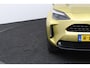 Toyota Yaris Cross 1.5 Hybrid Executive | leder-Stof bekleding | Trekhaak | Parkeersensoren | Navigatie |