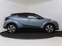 Toyota C-HR / C-HR+ 2.0 Hybrid Style Bi-Tone | BTW voertuig | Dealer onderhouden | NL auto | Dodehoek detectie | Stoelverwarming | parkeersensoren voor+achter | Navigatie | Apple CarPlay/Android auto | Cruise Control Adaptive |