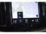 Volvo XC60 T6 Hybride AWD Inscription | Panoramadak | Harman/Kardon | Trekhaak | Camera | Stoel + Stuur Verwarming |