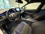 Toyota C-HR / C-HR+ 1.8 Hybrid Bi-Tone | CAMERA | 18"LM VELGEN | TREKHAAK |
