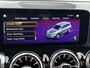 Mercedes-Benz GLB 200 Premium Plus | WORDT VERWACHT | Automaat | Sfeerverlichting | Panoramadak | Achteruitrijcamera | Parkeersensoren | Stoelverwarming |