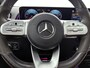 Mercedes-Benz GLB 200 Premium Plus | WORDT VERWACHT | Automaat | Sfeerverlichting | Panoramadak | Achteruitrijcamera | Parkeersensoren | Stoelverwarming |