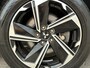 Mitsubishi Eclipse Cross 2.4 PHEV Instyle / Fabrieksgarantie t/m 06-2029 / Dealer Onderhouden / Trekhaak (1.500KG) / Schuif-/Kanteldak / Lederen Bekleding / Navigatie / Apple Carplay/Android Auto /