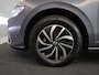 Volkswagen Polo 1.0 TSI Life 95 PK | Navigatie via app | LM velgen | Parkeersensoren voor en achter |