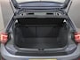 Volkswagen Polo 1.0 TSI Life 95 PK | Navigatie via app | LM velgen | Parkeersensoren voor en achter |