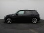MINI Clubman Mini 1.5 Cooper Richmond Park Edition | Achteruitrijcamera | Panoramisch schuifdak | Climate Control | Apple Carplay/Android Auto