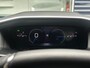 Peugeot 2008 1.2 Hybrid 145 Style | Keyless Entry/Start | Full LED | Climate Control | Adaptive Cruise Control | Apple Carplay/Android Auto | Navigatie | Draadloze telefoonlader | Dodehoek | Parkeercamera/-sensoren |