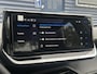 Peugeot 2008 1.2 Hybrid 145 Style | Keyless Entry/Start | Full LED | Climate Control | Adaptive Cruise Control | Apple Carplay/Android Auto | Navigatie | Draadloze telefoonlader | Dodehoek | Parkeercamera/-sensoren |