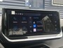 Peugeot 2008 1.2 Hybrid 145 Style | Keyless Entry/Start | Full LED | Climate Control | Adaptive Cruise Control | Apple Carplay/Android Auto | Navigatie | Draadloze telefoonlader | Dodehoek | Parkeercamera/-sensoren |