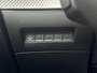 Peugeot 2008 1.2 Hybrid 145 Style | Keyless Entry/Start | Full LED | Climate Control | Adaptive Cruise Control | Apple Carplay/Android Auto | Navigatie | Draadloze telefoonlader | Dodehoek | Parkeercamera/-sensoren |
