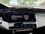 Peugeot 308 SW 1.6 Plug-in Hybrid 180 Allure PHEV | VAN: 26.900,- VOOR: 24.877,- UW WKVOORDEEL: 2.023,- | STOELVERWARMING| DEALER ONDERHOUDEN| DODE HOEK SENSOR| ACHTERUITRIJCAMERA| RIJKLAARPRIJS INCL. 12 MND BOVAG GARANTIE|