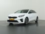 Kia ProCeed 1.0 T-GDi GT-Line | Navigatie | Panoramadak | Parkeercamera | Climate Control | Apple Carplay/Android Carplay | Cruise Control | Keyless Entry/Go |