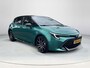 Toyota Corolla Hybrid 140 GR Sport | Super green met zwart dak | Carplay | Parkeersensoren | 18 inch LM-velgen |