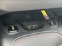 Toyota Corolla Hybrid 140 GR Sport | Super green met zwart dak | Carplay | Parkeersensoren | 18 inch LM-velgen |