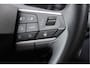 SEAT Ateca 1.5 TSI Style Business Intense BJ2021 Lmv 17" | Led V+A | Pdc | Panoramadak | Elek. trekhaak | Achteruitrijcamera | App-Connect | Navi | Climate control | Cruise control | Lederen bekleding | Verwarmd stuur | Verwarmde voorstoelen | Extra getint glas