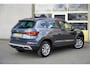SEAT Ateca 1.5 TSI Style Business Intense BJ2021 Lmv 17" | Led V+A | Pdc | Panoramadak | Elek. trekhaak | Achteruitrijcamera | App-Connect | Navi | Climate control | Cruise control | Lederen bekleding | Verwarmd stuur | Verwarmde voorstoelen | Extra getint glas