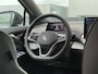 Volkswagen ID.4 Pro Limited Edition 286PK 77 kWh / Resterende Fabrieksgarantie / Trekhaak / 360° Camera / 20'' LMV / VW