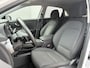 Hyundai Kona Electric EV Fashion 64 kWh / €19.985,- ex btw / Grijs Kenteken / Navigatie / Apple Carplay/Android Auto / Achteruitrijcamera / Stoel-/Stuurverwarming / HUD / KRELL audio /
